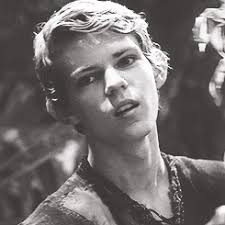 Wattpad Fanfiction They Say Peter Pan Is The Most Powerful Who Ever Lived But That S Because They Never In 2020 Peter Pan Ouat Once Upon A Time Peter Pan Peter Pan