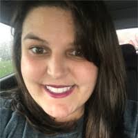 Jennifer Arend's Instagram, Twitter & Facebook