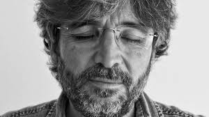 Vinculación con empresas de jordi evole requena. Jordi Evole Als 5 Anys Temia Que L Skylab Caigues Sobre Cornella