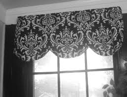 Black And White Valance Curtains Scallop Window Curtain Valance Lined Black White By Kirtamdesigns 45 00 White Kitchen Curtains Damask Curtains Black Curtains