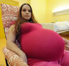 Malian woman gives birth to nonuplets in morocco. Czech Mother 23 Gives Birth To The Country S First Naturally Conceived Quintuplets And Doctors Say They Have A 95 Chance Of Growing Up Healthy Daily Mail Online