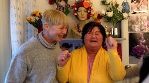 Salary, married, wedding, spouse, family. Christine Koht Og Pernille Rygg Tok Ut Kjempesum For A Kjope Kokain
