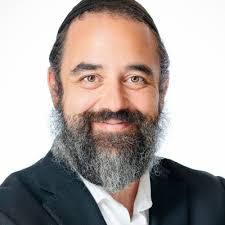 Seth Heller's Instagram, Twitter & Facebook