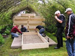 Resultado de imagem para Building a Garden