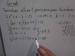 Metode pemfaktoran dilakukan dengan menentukan faktor persekutuan antara pembilang dan penyebutnya. Cara Memfaktorkan Persamaan Kuadrat Bagian 2 Youtube