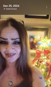 Can y'all please help me? My wife is