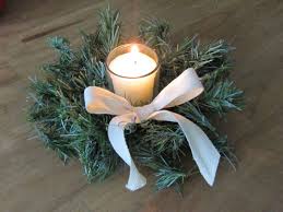Happy Tuesday I Know Christmas It S Not Even Halloween Yet However This Is A Quick And Eas Christmas Candles Diy Christmas Wreaths Christmas Candle Rings
