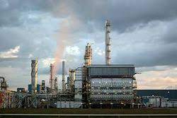 Syarikat juga menyediakan khidmat nasihat percuma dimana syarikat akan membantu pelanggan untuk membuat pilihan botol kaca dan plastik yang bersesuaian dengan produk mereka dengan kuantiti tempahan (minimum order quantity) yang rendah kepada para pelanggan. Petronas Fertiliser Kedah Wikipedia Bahasa Melayu Ensiklopedia Bebas