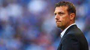 Markus weinzierl muss bei seinem debüt als trainer des vfb stuttgart eine herbe niederlage schalkes trainer markus weinzierl spricht im interview über das leben in gelsenkirchen, die. Schalke Sack Markus Weinzierl After One Season And Hire Dominico Tedesco In His Place