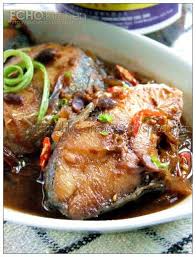 Spanish Mackerel Is Something I Grow Up Eating A Lot It Is Found In Market In Malaysia All Year Around Fresh Mackerel Recipes Mackeral Recipes Asian Recipes
