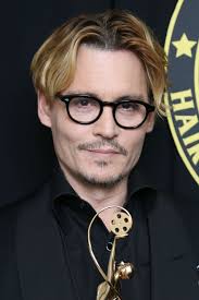 Pin By Petra On Johnny Depp 3 In 2020 Johnny Depp Cute Boys Haircuts Johnny Depp Biography