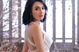 5 Fakta Wika Salim, Uang Miliaran Rupiah Kontrak Kerjanya Diduga Digelapkan  Manajemen Halaman all - Kompas.com