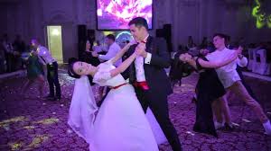 песня посвященная матери от сыновей эльнур и тимур скачать Luchshij Svadebnyj Fleshmob Tashkent Uzbekistan Youtube