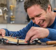 Violin Making & Bow Making Atelier in Munich: Violin Making