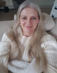 Celebrating around me the time of International Women's Day with some Rest  and a reminder to take 10, 20 or a full day if needed! Especially as we  transfer from the end