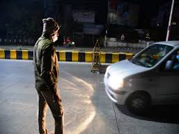 A proposal to bring back the curfew was sent to the chief minister's office on monday after several discussions within the government over the sharp rise in. Delhi 10pm To 5am Night Curfew How To Get E Pass To Travel Gadgets Now