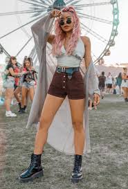 We did not find results for: Brown Short Shorts Howtowear Fashion