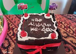 Hadiah ulang tahun ini akan lebih berkesan bila sahabat kalian memiliki. Kue Ultah Anak