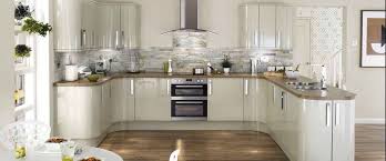 Howdens Kitchen With American Pecan Worktop And Floor Interior Design Kitchen Kitchen Interior Kitchen Living