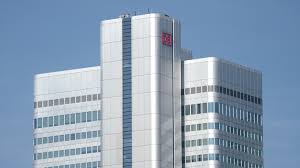 Swift code (iso 9362) is unique identification code for a particular bank. Dresdner Bank Hochhaus Frankfurt Del Meno Alemania 4k Stock Video 754 595 092 Framepool Stock Footage