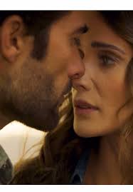 Alejandro y Victoria se besan || #meatrevoaamarte #escenasnovelas  #kimberlydosramos #rodrigoguirao #viral_video #parati #fyp