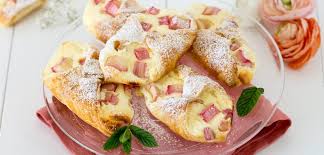 Schnelle Topfen Rhabarber Schiffchen Baking Barbarine