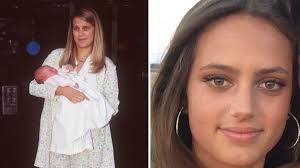 Ya es mayor de edad! Todo sobre Mencía, la hija de Isabel Sartorius que  cumple 18