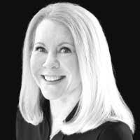 Dawn Canning's Instagram, Twitter & Facebook