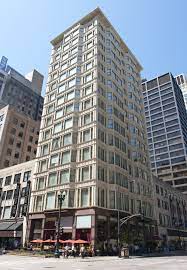 The first floor and basement were designed by john root of the burnham and root architectural firm in 1890, with the rest of the building completed by charles b. Reliance Building Buildings Of Chicago Chicago Architecture Center