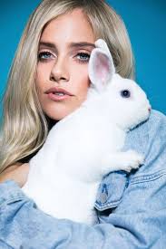 Lindsay Byrd Artistry