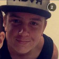 Laurie Roach (@LaurieRoach13)