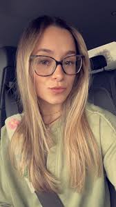 Pre-vet major looking for roommate at Saginaw Valley State University