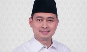 Novi rahman is a user experience designer from jakarta now based in dusseldorf. Kpk Tangkap Bupati Nganjuk Bersama Sejumlah Pejabat Beritajatim Com