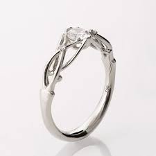 Platinum Engagement Rings To Love For A Lifetime Mywedding Celtic Engagement Rings Platinum Engagement Rings Celtic Wedding Rings