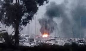 Πολιτική, οικονομία, κοινωνία, αθλητικά, πολιτισμός, και έκτακτη επικαιρότητα. Patra Fwtia Twra Sto Palio Limani Kaigontai Dyo Istiofora Pics Vid Newsbomb Eidhseis News