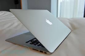 The macbook air 2020, like the macbook air 2018 and 2019, has very poor thermal design because there is no pipe to connect the fan to the cpu's heatsink. Macbook Air Review Mid 2011 Engadget