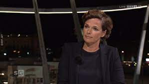 November 2018 leder av sitt parti, forøvrig som den første kvinne i dette vervet.10 Eavnp1bzagrljm