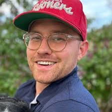 Andrew Mcnew's Instagram, Twitter & Facebook