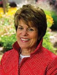 Christine Gott's Instagram, Twitter & Facebook