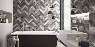 Discover 19 unique and inspirational black and white bathrooms. Bathroom Tile Ideas For Small Bathrooms
