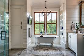 If style is important to you, a clawfoot tub is a great option that combines aesthetics and function. 75 Beautiful Claw Foot Bathtub Pictures Ideas August 2021 Houzz