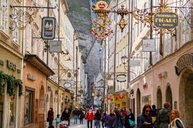 Im angebot von salzburg (stadt) sind sicher auch neue häuser für sie vorhanden. Bilder Getreidegasse In Salzburg Osterreich Franks Travelbox