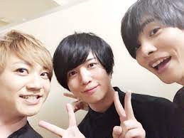 岡本信彦 斉藤壮馬 林勇 岡本信彦 斉藤壮馬 梅原裕一郎