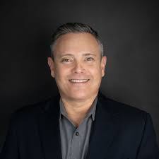 Mike Witty's Instagram, Twitter & Facebook