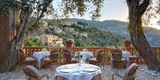 De ambiente agradable y acogedor, el olivo se ha convertido en un restaurante de referencia en la zona desde que inauguramos en agosto de 2008. Best Restaurants Mallorca Spain El Olivo Mallorca