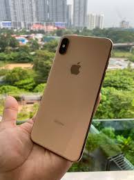Iphone xs dan xs max. Malaysia Set Iphone Xs Max 64gb Gold Colour Mobile Phones Tablets Iphone Iphone X Series On Carousell