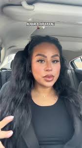 A Lady Will Cut Her Hair in Chicago