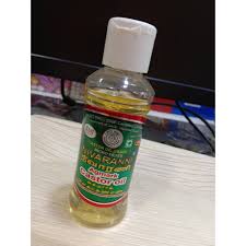 Castor oil is a natural emollient that penetrates the surface layers of the skin making it softer and more supple. Nivaranni Castor Oil 100ml Grade 1 Shopee Malaysia