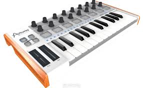 Novation Launchkey Mini 25 Note Usb Keyboard Controller Mk2 Version Arturia Minilab Mkii 25 Slim Key Controller Midi Keyboard Keyboard Arturia