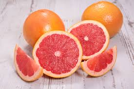 Le Pamplemousse Riche En Vitamine C Et En Potassium Le Pamplemousse Pamplemousse Fruits